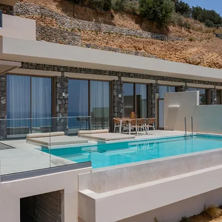 Pyrgos Exquisite *